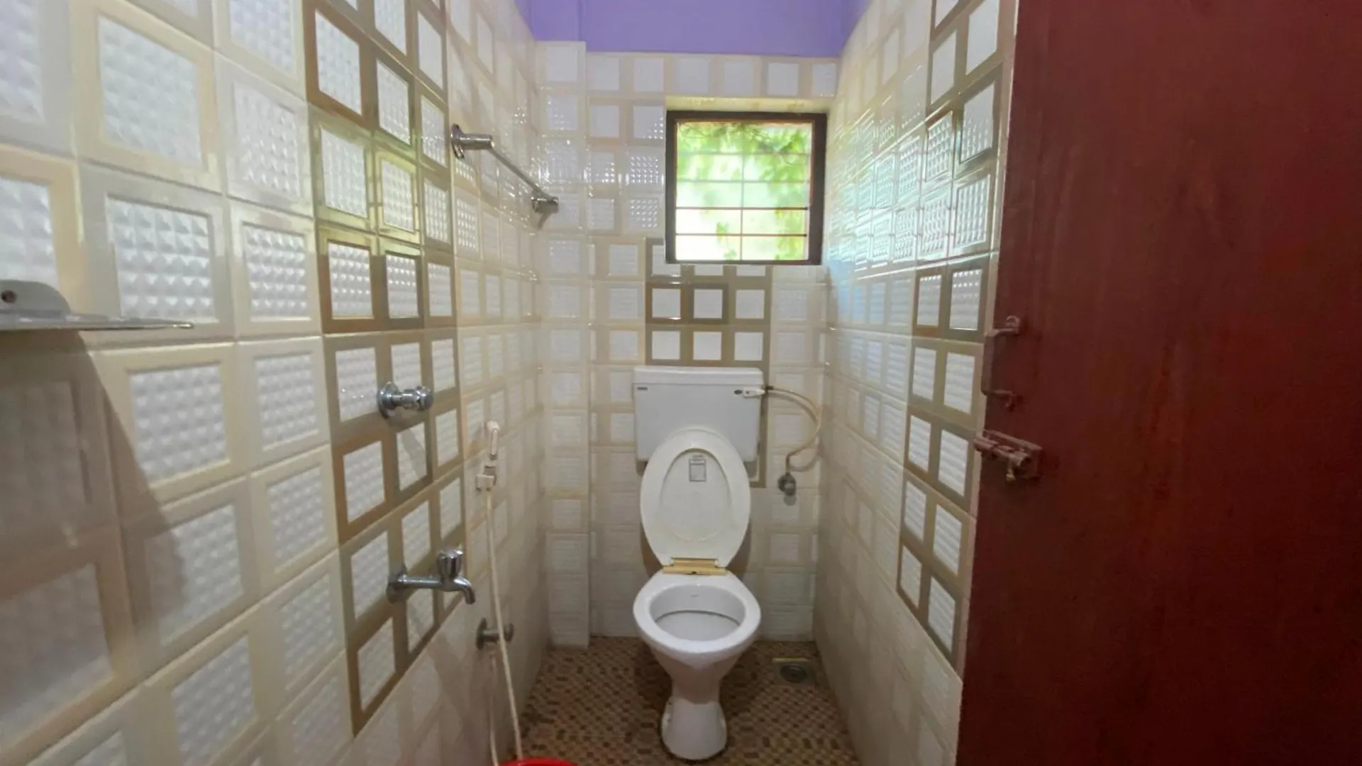 ****  Hotel O Siva Karthika Thiruvananthapuram India