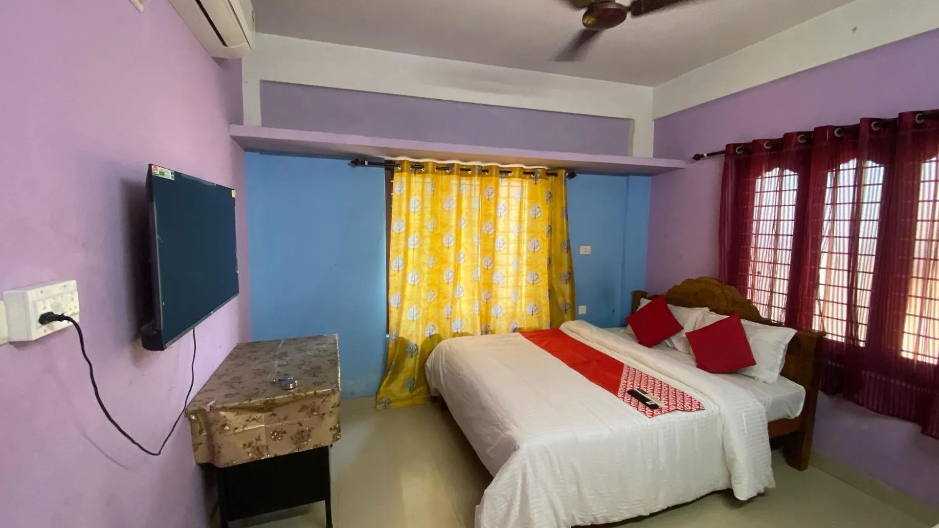 Hotel O Siva Karthika Thiruvananthapuram